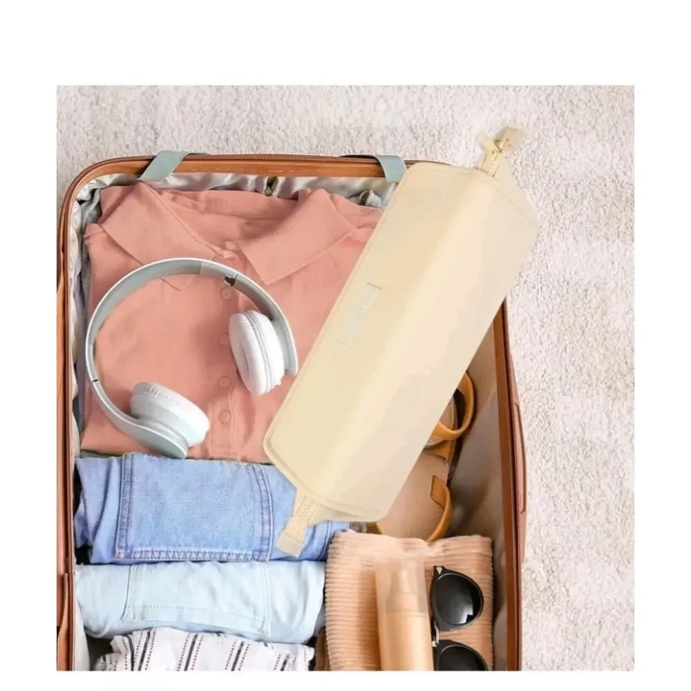 Hair Tools Travel Bag and Heat Resistant Mat (Damaged Box)